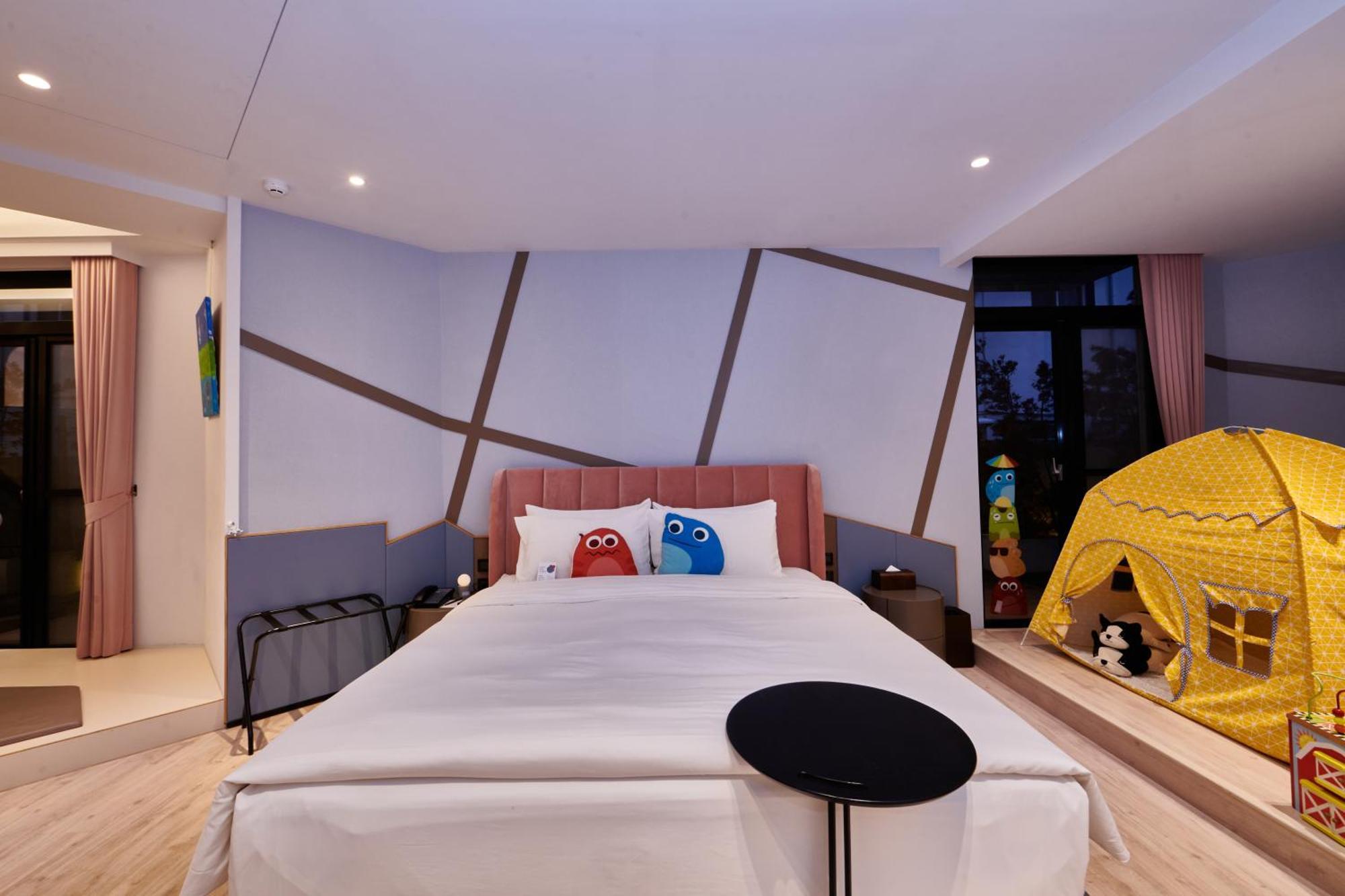 Bed and Breakfast 墾丁耳東華苑erdong Manor Esterno foto